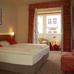 Hotel Astoria Solnohrad