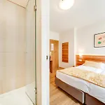 Astoria Hotel 3*