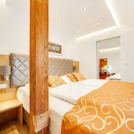 Astoria 3* Salzburgo