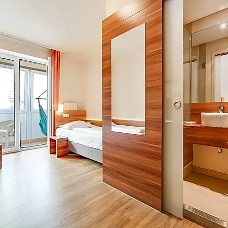Hotel Astoria 3*