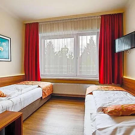 Astoria 3*
