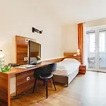 Ξενοδοχείο Astoria 3*