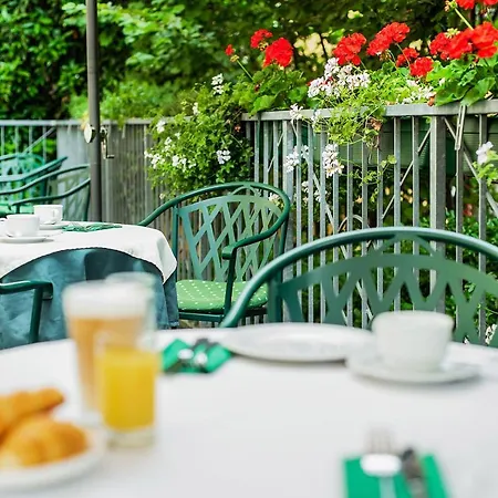 Hotel Astoria 3*