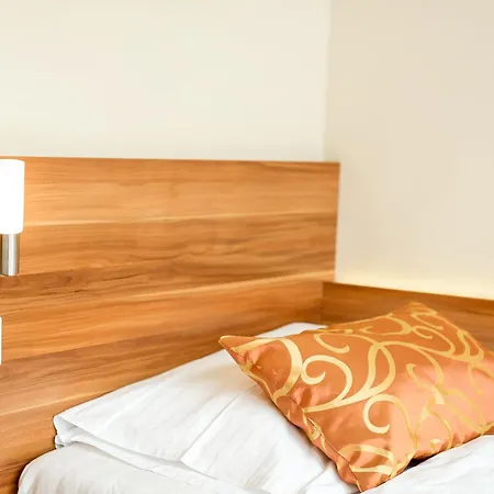 Astoria Hotel Solnohrad