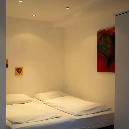 Astoria Hotel 3*